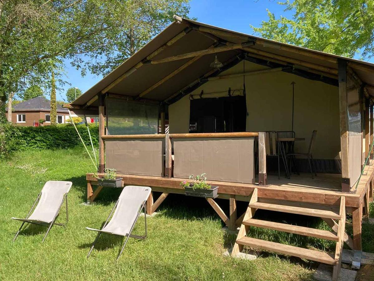 Camping Les Portes Du Perche Mamers Exteriör bild